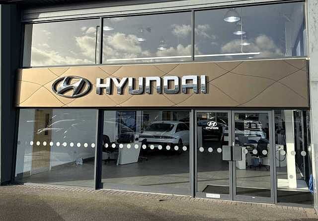Hyundai BAYON 1.0 TGDi 48V MHEV Ultimate 5dr DCT Mangrove Green