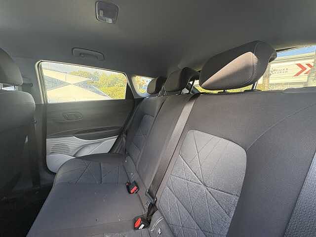 Hyundai BAYON Ultimate 1.0 T-GDi MHEV (100ps) Mangrove Green