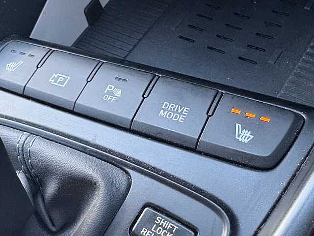 Hyundai BAYON Ultimate 1.0 T-GDi MHEV (100ps) Mangrove Green