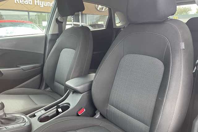 Hyundai KONA Premium Hybrid 1.6 GDi HEV (141ps) Cyber Grey