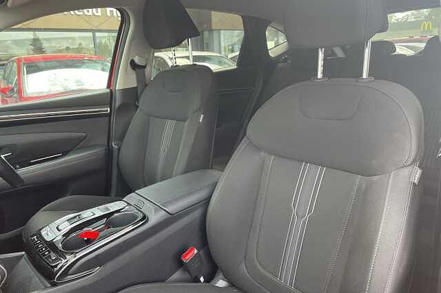 Hyundai TUCSON Premium Hybrid 1.6 T-GDi HEV (230ps) Red