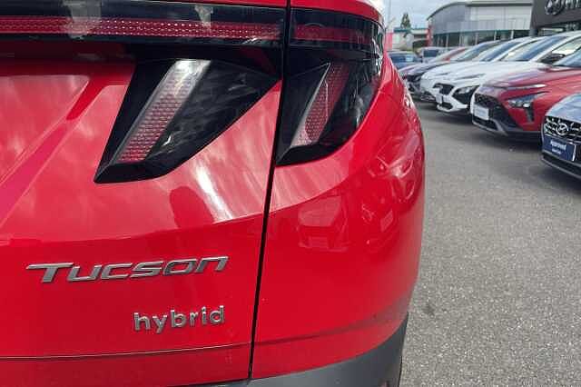Hyundai TUCSON Premium Hybrid 1.6 T-GDi HEV (230ps) Red