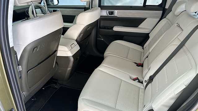 Hyundai SANTA FE 1.6 T-GDi 13.8kWh Ultimate SUV 5dr Petrol Plug-in Hybrid Auto 4WD Euro 6 (s/s) ( Olive Green