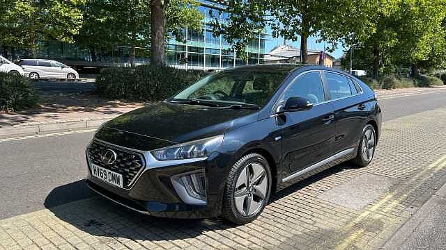 Hyundai IONIQ 1.6 h-GDi 1st Edition DCT Euro 6 (s/s) 5dr Phantom Black