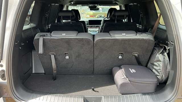 Hyundai SANTA FE 1.6 T-GDi 13.8kWh Calligraphy SUV 5dr Petrol Plug-in Hybrid Auto 4WD Euro 6 (s/s Creamy White Pearl