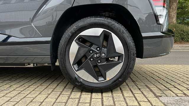 Hyundai KONA 65.4kWh Advance SUV 5dr Electric Auto (218 ps) Ecotronic Grey