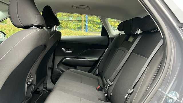 Hyundai KONA 65.4kWh Advance SUV 5dr Electric Auto (218 ps) Ecotronic Grey