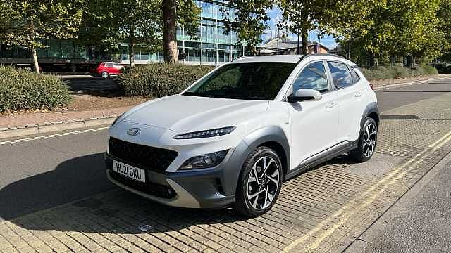 Hyundai KONA 1.0 T-GDi MHEV Premium SUV 5dr Petrol Hybrid Manual Euro 6 (s/s) (120 ps) White