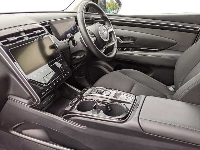Hyundai TUCSON 1.6 TGDi Hybrid 230 Premium 5dr 2WD Auto White