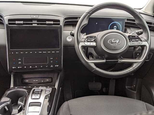 Hyundai TUCSON 1.6 TGDi Hybrid 230 Premium 5dr 2WD Auto White