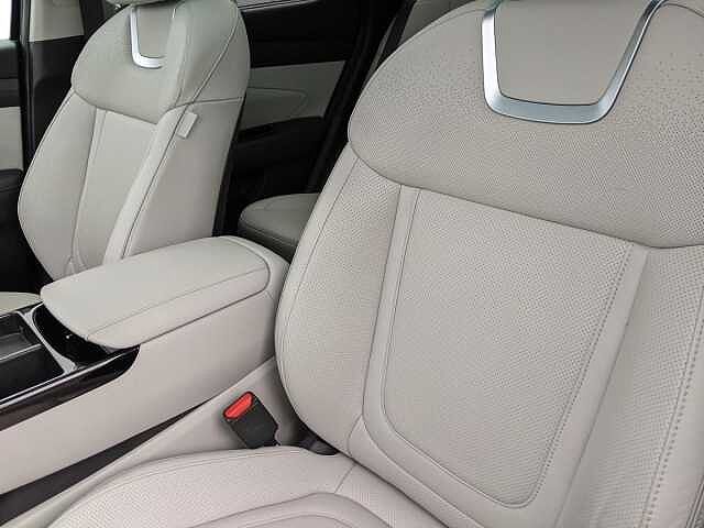 Hyundai TUCSON 1.6T Hybrid Ultimate 5dr Auto Black