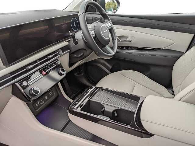 Hyundai TUCSON 1.6T Hybrid Ultimate 5dr Auto Black