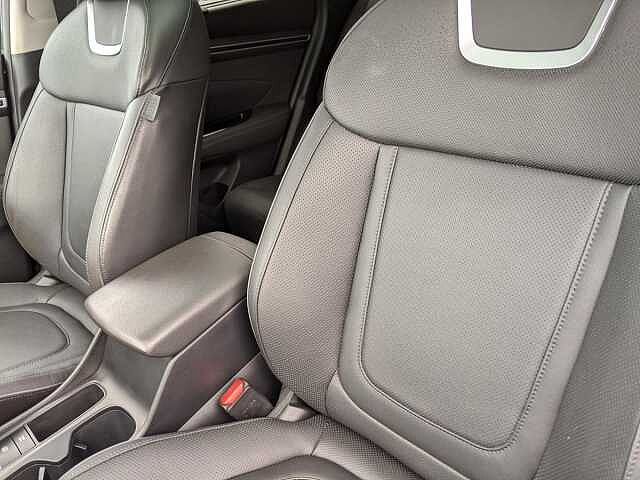 Hyundai TIGGO 8 1.5T PHEV Summit 5dr DHT Grey