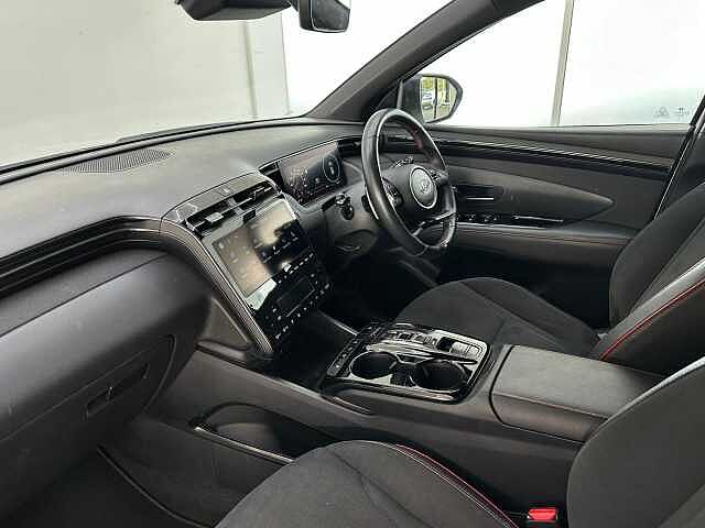Hyundai TUCSON 1.6 h T-GDi N Line SUV 5dr Petrol Hybrid Auto Euro 6 (s/s) (230 ps) Atlas White