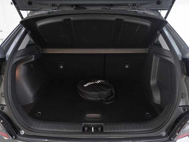 Hyundai KONA 64kWh Premium SUV 5dr Electric Auto (10.5kW Charger) (204 ps) Dark Knight Grey