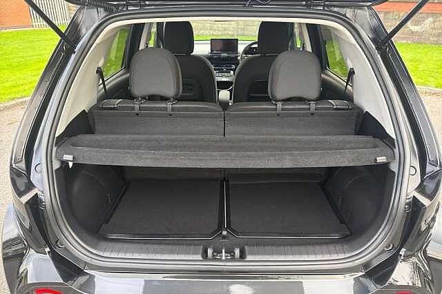 Hyundai INSTER 02 Black
