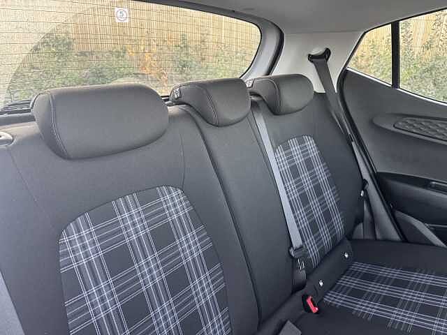 Hyundai I10 1.2 [79] Premium 5dr Auto [Nav] Grey