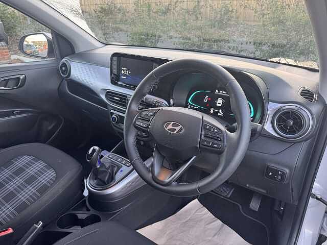 Hyundai I10 1.2 [79] Premium 5dr Auto [Nav] Grey