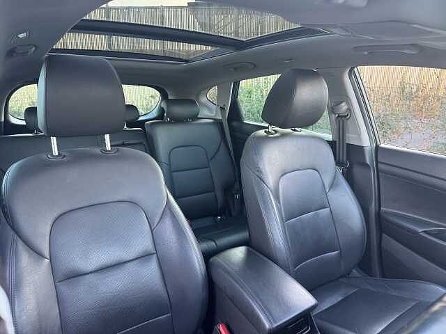 Hyundai TUCSON 2.0 CRDi 48V MHD Premium SE 5dr 4WD DCT Grey