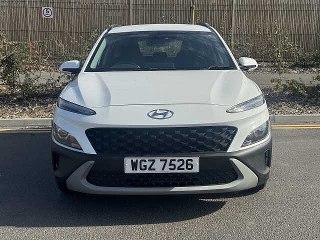 Hyundai KONA 1.6 GDi Hybrid SE Connect 5dr DCT White