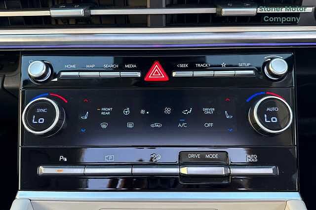Hyundai SANTA FE 1.6 TGDi 239 Hybrid Ultimate 5dr Auto