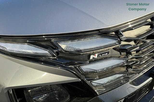 Hyundai TUCSON 1.6T Hybrid N Line S 5dr Auto Silver