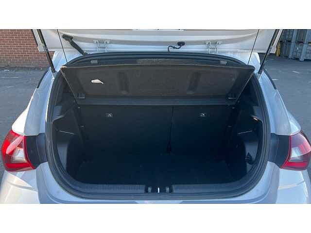 Hyundai I20 I20 1.0T GDi 90 Black Line 5dr Grey