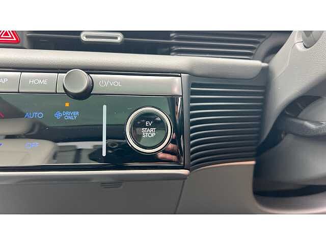 Hyundai IONIQ 5 IONIQ 5 168kW Ultimate 84 kWh 5dr Auto Black