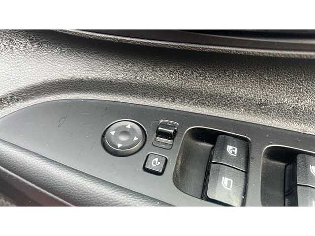 Hyundai BAYON BAYON 1.0 TGDi 48V MHEV Premium 5dr DCT RED