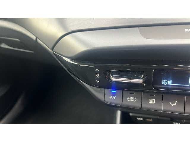Hyundai BAYON BAYON 1.0 TGDi 48V MHEV Premium 5dr DCT RED