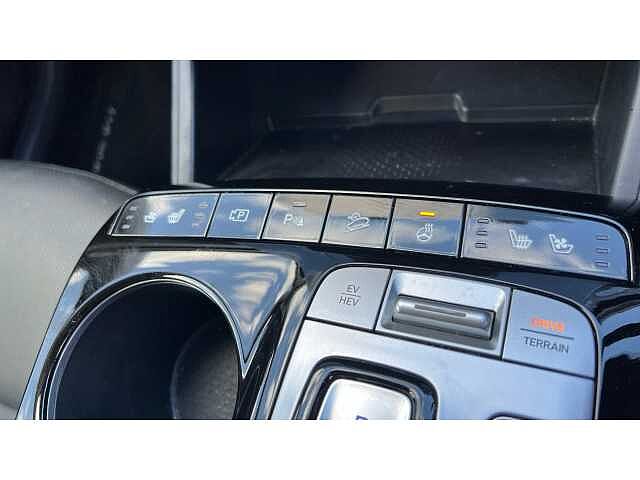Hyundai TUCSON TUCSON 1.6 TGDi Plug-in Hybrid Ultimate 5dr 4WD Auto WHITE