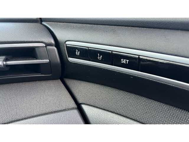 Hyundai TUCSON TUCSON 1.6 TGDi Plug-in Hybrid Ultimate 5dr 4WD Auto WHITE