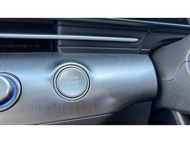 Hyundai KONA KONA 1.6 Hybrid 138 Ultimate 5dr DCT Black