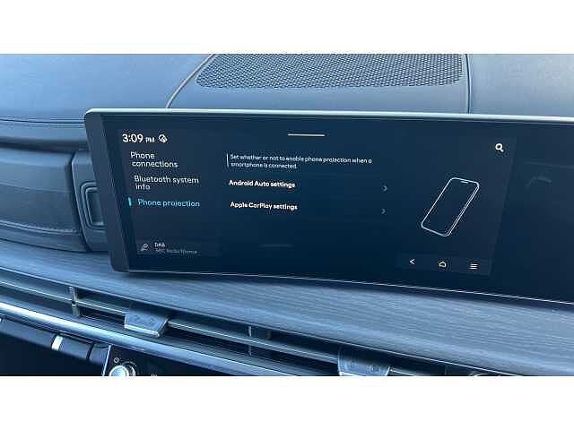 Hyundai SANTA FE SANTA FE 1.6 TGDi 239 Hybrid Ultimate 5dr 4WD Auto Typhoon Silver