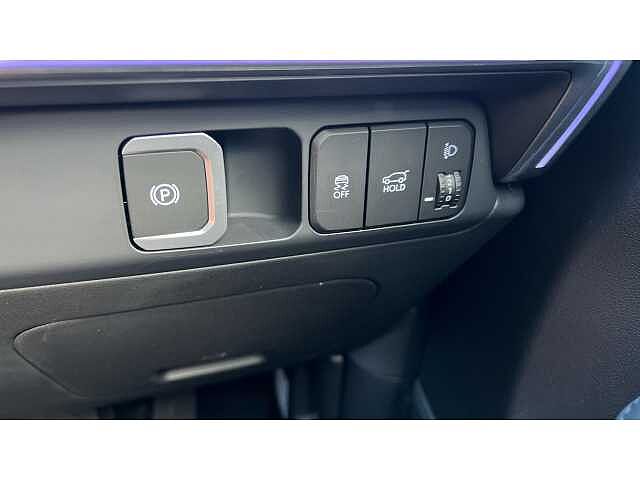 Hyundai SANTA FE SANTA FE 1.6 TGDi 239 Hybrid Ultimate 5dr 4WD Auto Typhoon Silver