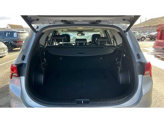 Hyundai SANTA FE SANTA FE 1.6 TGDi Plug-in Hybrid Ultimate 5dr 4WD Auto SILVER