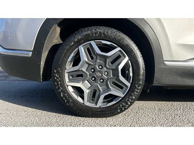 Hyundai SANTA FE SANTA FE 1.6 TGDi Plug-in Hybrid Ultimate 5dr 4WD Auto SILVER
