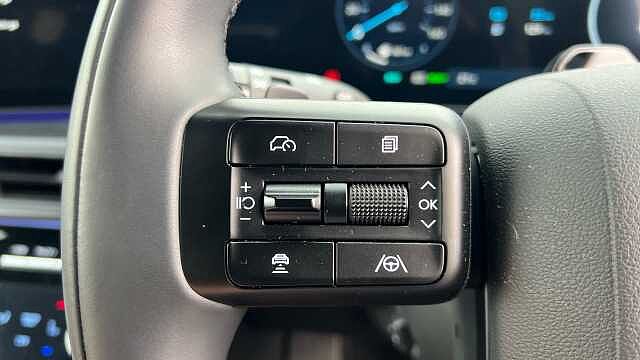 Hyundai SANTA FE Santa FE 7st 1.6TGDi Phev Clgy AU 4WD Typhoon Silver