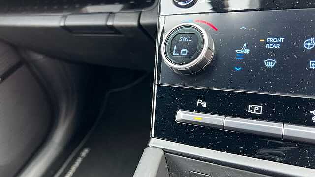 Hyundai SANTA FE Santa FE 7st 1.6TGDi Phev Clgy AU 4WD Typhoon Silver