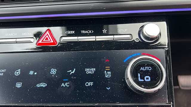 Hyundai SANTA FE Santa FE 7st 1.6TGDi Phev Clgy AU 4WD Typhoon Silver
