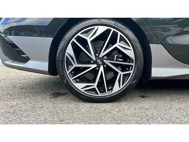Hyundai IONIQ 6 IONIQ 6 168kW Premium 77kWh 4dr Auto Green