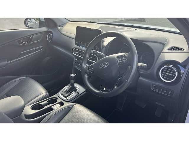Hyundai KONA KONA 1.6 GDi Hybrid Premium SE 5dr DCT White