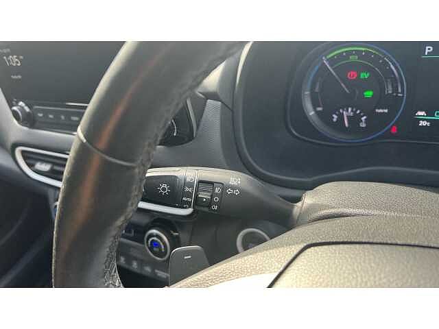 Hyundai KONA KONA 1.6 GDi Hybrid Premium SE 5dr DCT White