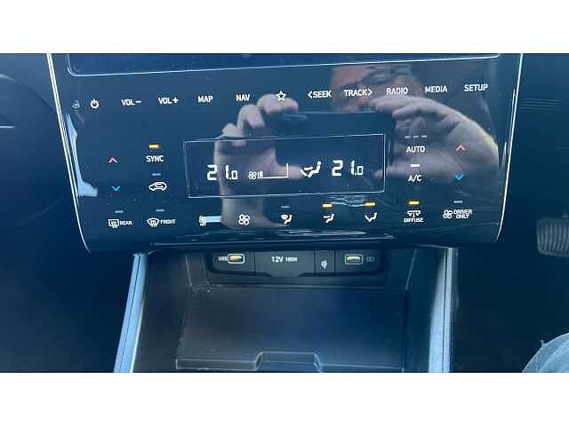 Hyundai TUCSON TUCSON 1.6 TGDi Hybrid 230 Premium 5dr 2WD Auto Black