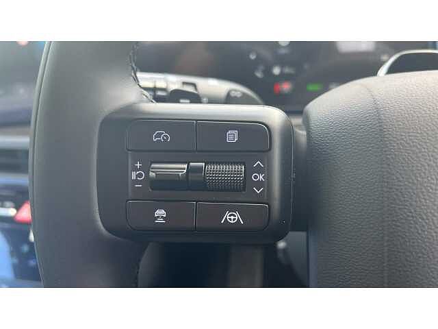 Hyundai SANTA FE SANTA FE 1.6 TGDi 239 Hybrid Calligraphy 5dr 4WD Auto Creamy White