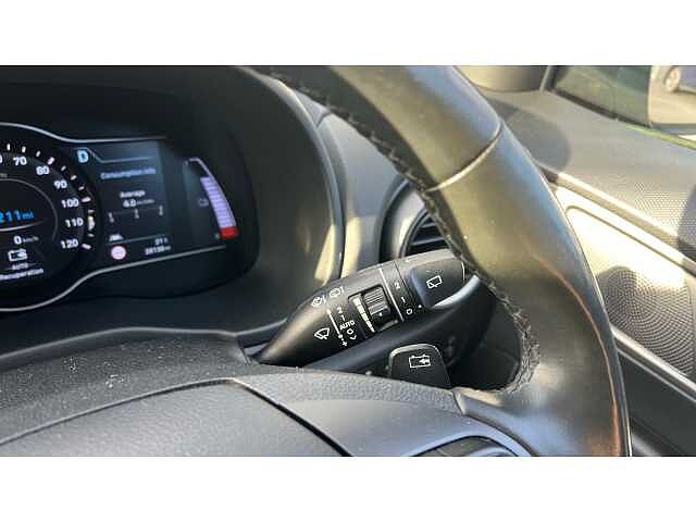 Hyundai KONA KONA 150kW Premium SE 64kWh 5dr Auto RED