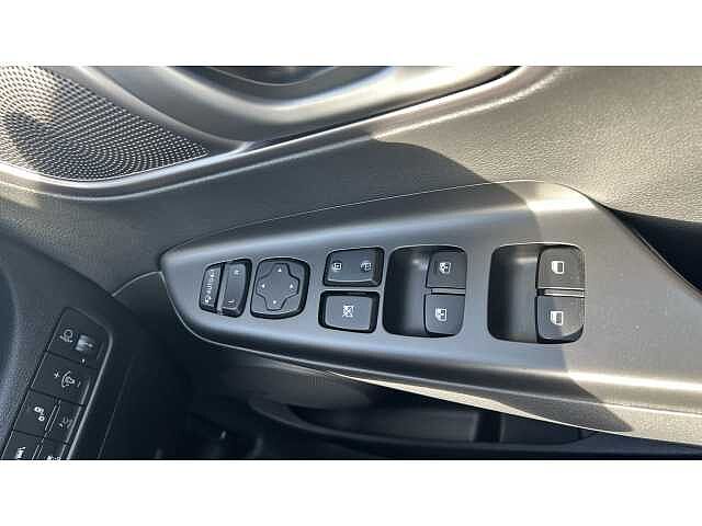 Hyundai KONA KONA 150kW Premium SE 64kWh 5dr Auto RED
