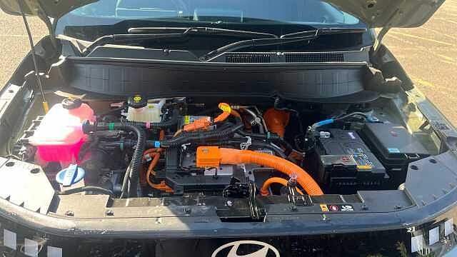 Hyundai INSTER INSTER 85kW 02 49kWh 5dr Auto Jungle Khaki