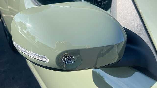 Hyundai INSTER INSTER 85kW 02 49kWh 5dr Auto Jungle Khaki