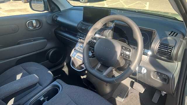 Hyundai INSTER INSTER 85kW 02 49kWh 5dr Auto Jungle Khaki